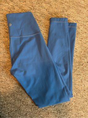 Lululemon Blue High-Rise Leggings | I have the set on my page